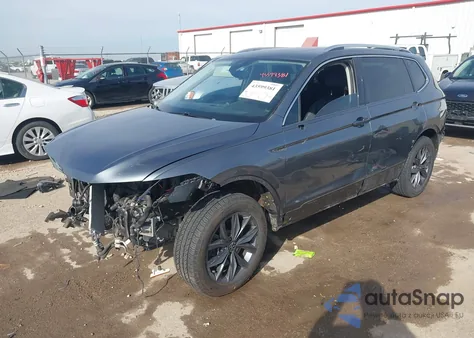 2022 Volkswagen Tiguan 2.0T Se из США, поврежденный, VIN 3VV2B7AX7NM118205